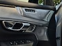 Volvo XC90 T8 AWD Ultra Black Edition | Luchtvering | Massage | Trekhaak | HUD |