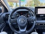 Toyota Yaris 1.5 Hybrid Executive STOELVERWARMING | ACHTERUITRIJCAMERA | APPLE CARPLAY | AC/ECC / AUTOMATISCHE KLIMAATREGELING | CRUISECONTROL | KEYLESS ENTRY/GO | LED-VERLICHTING | LANE ASSIST / RIJSTROOKASSISTENT | GETINTE RAMEN | NAVIGATIE