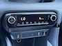 Toyota Yaris 1.5 Hybrid Executive STOELVERWARMING | ACHTERUITRIJCAMERA | APPLE CARPLAY | AC/ECC / AUTOMATISCHE KLIMAATREGELING | CRUISECONTROL | KEYLESS ENTRY/GO | LED-VERLICHTING | LANE ASSIST / RIJSTROOKASSISTENT | GETINTE RAMEN | NAVIGATIE