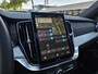 Volvo XC90 T8 AWD Ultra Black Edition | Luchtvering | Massage | Trekhaak | HUD |