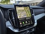 Volvo XC90 T8 AWD Ultra Black Edition | Luchtvering | Massage | Trekhaak | HUD |