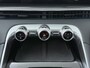 Omoda 9 1.5T-GDi SHS-P Premium 5p - FULL OPTIONS - Stoelmassage - Head-up Display - Stoelverkoeling/verwarming - AppleCarplay - Android Auto - - 7 Jaar of 150.000 Fabrieksgarantie