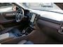 Volvo XC40 1.5 T3 R-Design .pano.camera.terkh.leer.