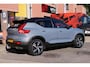 Volvo XC40 1.5 T3 R-Design .pano.camera.terkh.leer.