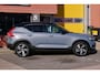 Volvo XC40 1.5 T3 R-Design .pano.camera.terkh.leer.