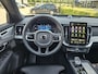 Volvo XC90 T8 AWD Ultra Black Edition | Luchtvering | Massage | Trekhaak | HUD |
