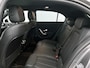 Mercedes-Benz A-klasse 250 e Night Plug-In Hybride Night Pakket | 18 Inch Velgen | Parkeerpakket met 360°-camera | Memory Voorstoelen | Distronic | Dodehoekassistent. Inclusief 24 maanden MB Certified garantie voor Europa.