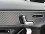 Mercedes-Benz A-klasse 250 e Night Plug-In Hybride Night Pakket | 18 Inch Velgen | Parkeerpakket met 360°-camera | Memory Voorstoelen | Distronic | Dodehoekassistent. Inclusief 24 maanden MB Certified garantie voor Europa.