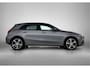 Mercedes-Benz A-klasse 250 e Night Plug-In Hybride Night Pakket | 18 Inch Velgen | Parkeerpakket met 360°-camera | Memory Voorstoelen | Distronic | Dodehoekassistent. Inclusief 24 maanden MB Certified garantie voor Europa.