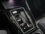Volkswagen Golf 1.5 eTSI R-Line Edition - Stoel/Stuur verwarming - Adaptive Cruise - Inclusief BTW!