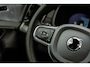 Volvo XC90 T8 Plug-in hybrid AWD Ultra Executive Black Edition | Bowers & Wilkins Audio | Luchtvering | SoH 100% | Google | Long Range | Ventilatie Voorstoelen | Trekhaak | Head-Up Display | Stoel-/Stuurverwarming | Adaptieve Cruise Control | 360 Camera | Massage | Gelamineerde Zijruiten Rondom | Getint Glas | Keyless | Memory | Elek. Achterklep | 22" LM