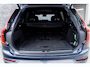 Volvo XC90 T8 Plug-in hybrid AWD Ultra Executive Black Edition | Bowers & Wilkins Audio | Luchtvering | SoH 100% | Google | Long Range | Ventilatie Voorstoelen | Trekhaak | Head-Up Display | Stoel-/Stuurverwarming | Adaptieve Cruise Control | 360 Camera | Massage | Gelamineerde Zijruiten Rondom | Getint Glas | Keyless | Memory | Elek. Achterklep | 22" LM