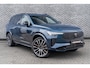 Volvo XC90 T8 Plug-in hybrid AWD Ultra Black Ed. Exec. | Google | Long Range | Ventilatie Voorstoelen | Bowers & Wilkins Audio | Trekhaak | Luchtvering | Head-Up Display | Stoel-/Stuurverwarming | Adaptieve Cruise Control | 360 Camera | Massage | Gelamineerde Zijruiten Rondom | Getint Glas | Keyless | Memory | Elek. Achterklep | 22" LM