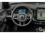 Volvo XC90 T8 Plug-in hybrid AWD Ultra Black Ed. Exec. | Google | Long Range | Ventilatie Voorstoelen | Bowers & Wilkins Audio | Trekhaak | Luchtvering | Head-Up Display | Stoel-/Stuurverwarming | Adaptieve Cruise Control | 360 Camera | Massage | Gelamineerde Zijruiten Rondom | Getint Glas | Keyless | Memory | Elek. Achterklep | 22" LM