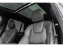 Volvo XC90 T8 Plug-in hybrid AWD Ultra Black Ed. Exec. | Google | Long Range | Ventilatie Voorstoelen | Bowers & Wilkins Audio | Trekhaak | Luchtvering | Head-Up Display | Stoel-/Stuurverwarming | Adaptieve Cruise Control | 360 Camera | Massage | Gelamineerde Zijruiten Rondom | Getint Glas | Keyless | Memory | Elek. Achterklep | 22" LM