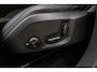 Volvo XC90 T8 Plug-in hybrid AWD Ultra Executive Black Edition | Bowers & Wilkins Audio | Luchtvering | SoH 100% | Google | Long Range | Ventilatie Voorstoelen | Trekhaak | Head-Up Display | Stoel-/Stuurverwarming | Adaptieve Cruise Control | 360 Camera | Massage | Gelamineerde Zijruiten Rondom | Getint Glas | Keyless | Memory | Elek. Achterklep | 22" LM