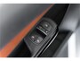 Opel Corsa 1.2-16V '111' Edition Automaat,Leder,Panoramadak,17' inch Lm velgen