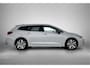 Toyota Corolla Touring Sports Hybrid 140 Dynamic | Metallic lak | Stoelverwarming | Apple Carplay-Android Auto | *