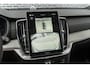 Volvo XC90 T8 Plug-in hybrid AWD Ultra Black Ed. Exec. | Google | Long Range | Ventilatie Voorstoelen | Bowers & Wilkins Audio | Trekhaak | Luchtvering | Head-Up Display | Stoel-/Stuurverwarming | Adaptieve Cruise Control | 360 Camera | Massage | Gelamineerde Zijruiten Rondom | Getint Glas | Keyless | Memory | Elek. Achterklep | 22" LM