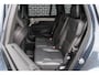 Volvo XC90 T8 Plug-in hybrid AWD Ultra Black Ed. Exec. | Google | Long Range | Ventilatie Voorstoelen | Bowers & Wilkins Audio | Trekhaak | Luchtvering | Head-Up Display | Stoel-/Stuurverwarming | Adaptieve Cruise Control | 360 Camera | Massage | Gelamineerde Zijruiten Rondom | Getint Glas | Keyless | Memory | Elek. Achterklep | 22" LM