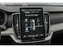 Volvo XC90 T8 Plug-in hybrid AWD Ultra Black Ed. Exec. | Google | Long Range | Ventilatie Voorstoelen | Bowers & Wilkins Audio | Trekhaak | Luchtvering | Head-Up Display | Stoel-/Stuurverwarming | Adaptieve Cruise Control | 360 Camera | Massage | Gelamineerde Zijruiten Rondom | Getint Glas | Keyless | Memory | Elek. Achterklep | 22" LM