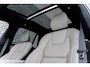 Volvo XC90 T8 Plug-in hybrid AWD Ultra Dark Exec. | Google | Heico Body Kit |  Long Range | Ventilatie Voorstoelen | Bowers & Wilkins Audio | Trekhaak | Luchtvering | Head-Up Display | Stoel-/Stuurverwarming | Adaptieve Cruise Control | 360 Camera | Massage | Gelamineerde Zijruiten Rondom | Getint Glas | Keyless | Memory | Elek. Achterklep | 22" LM