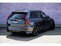 Volvo XC90 T8 Plug-in hybrid AWD Ultra Dark Exec. | Google | Heico Body Kit |  Long Range | Ventilatie Voorstoelen | Bowers & Wilkins Audio | Trekhaak | Luchtvering | Head-Up Display | Stoel-/Stuurverwarming | Adaptieve Cruise Control | 360 Camera | Massage | Gelamineerde Zijruiten Rondom | Getint Glas | Keyless | Memory | Elek. Achterklep | 22" LM