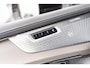 Volvo XC90 T8 Plug-in hybrid AWD Ultra Black Ed. Exec. | Google | Long Range | Ventilatie Voorstoelen | Bowers & Wilkins Audio | Trekhaak | Luchtvering | Head-Up Display | Stoel-/Stuurverwarming | Adaptieve Cruise Control | 360 Camera | Massage | Gelamineerde Zijruiten Rondom | Getint Glas | Keyless | Memory | Elek. Achterklep | 22" LM