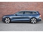 Volvo V60 T6 350PK Plug-in hybrid AWD Essential Bright | Moritz leder | 19 inch | All-season banden | Trekhaak