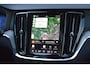Volvo V60 T6 350PK Plug-in hybrid AWD Essential Bright | Moritz leder | 19 inch | All-season banden | Trekhaak