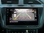 Volkswagen Tiguan 1.4 TSI eHybrid R-Line Business+ | Panoramadak | Discover Pro | Head-up display | Elektrische achterklep | Apple-/Android Carplay | ACC | Dodehoek detectie | Stoelverwarming V+A | Trekhaak |
