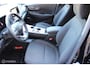 Hyundai Kona Electric EV Fashion 64 kWh, 3 -fase laden, Navi, App connect, Dode hoek detectie, Head-up display, Clima, Pdc + Camera, Cruise, Keyless go/entry