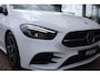 Mercedes-Benz B-klasse 180 136pk Business Solution AMG | Trekhaak | Camera | Navigatie | Carplay | PDC