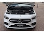 Mercedes-Benz B-klasse 180 136pk Business Solution AMG | Trekhaak | Camera | Navigatie | Carplay | PDC