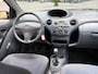 Toyota Yaris 1.0-16V VVT-i YORIN 5Deurs