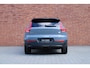 Volvo XC40 Recharge Plus | Semi-electrische wegklapbare trekhaak | Google infotainment | Stoelverwarming | Stuurwielverwarming | Parkeersensoren | Parkeercamera | 1ste Eigenaar |