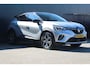 Renault Captur 1.6 E-Tech Hybrid 145 Intens | Incl. 12 Maanden garantie | Stuurverwarming | Adaptieve Cruise | Lane Assist | Airco | 360° Camera | Parkeersensoren | Apple Carplay/ Android Auto | Bluetooth | Parkeer Assistent | Navigatie | DAB |