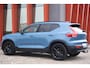 Volvo XC40 T5 Recharge Plus Dark | Stoelverwarming | Trekhaak | H/K | Parkeercamera | Glossy Black | Keyless