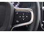 Volvo XC40 T5 Recharge Plus Dark | Stoelverwarming | Trekhaak | H/K | Parkeercamera | Glossy Black | Keyless