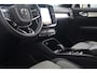 Volvo XC40 T5 Recharge Plus Dark | Stoelverwarming | Trekhaak | H/K | Parkeercamera | Glossy Black | Keyless