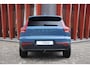 Volvo XC40 T5 Recharge Plus Dark | Stoelverwarming | Trekhaak | H/K | Parkeercamera | Glossy Black | Keyless