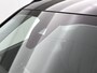 Peugeot e-2008 EV 136pk Allure Pack 50 kWh Automaat | 1ste Eigenaar | Navigatie | Climate Control | Adaptieve Cruise Control | 17"LMV | LED | Camera | Apple Carplay/Android Auto |