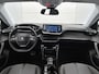 Peugeot e-2008 EV 136pk Allure Pack 50 kWh Automaat | 1ste Eigenaar | Navigatie | Climate Control | Adaptieve Cruise Control | 17"LMV | LED | Camera | Apple Carplay/Android Auto |