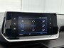 Peugeot 2008 1.2 Puretech 96kW S&S Allure | APPLE CARPLAY | ANDROID AUTO | ACHTERUITRIJCAMERA | PARKEERSENSOREN | STOELVERWARMING | DAB RADIO | NAVIGATIE | CRUISE CONTROL | RIJSTROOKHULP | LICHTMETALEN VELGEN |