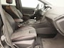 Ford Focus Wagon 1.5 ST-Line 182 | Trekhaak | Navigatie | Parkeersensoren | Camera