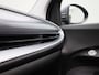 Fiat 500C RED 42 kWh | APPLE CARPLAY | ANDROID AUTO | STOELVERWARMING | PARKEERSENSOREN ACHTER | KEYLESS | DAB RADIO | LICHTMETALEN VELGEN | CRUISE CONTROL |