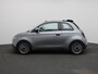 Fiat 500C RED 42 kWh | APPLE CARPLAY | ANDROID AUTO | STOELVERWARMING | PARKEERSENSOREN ACHTER | KEYLESS | DAB RADIO | LICHTMETALEN VELGEN | CRUISE CONTROL |