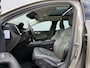 Volvo V60 T6 Twin Engine AWD Momentum Pro | Panoramadak | Harman Kardon | Head up Display | Lederen bekleding | Adaptieve Cruise Control | BLIS dodehoekdetectie | 360 graden camera