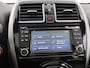 Nissan Micra 1.2 98pk Tekna Automaat | Navigatie | Glazendak | Climate Control | Cruise Control | 16"LMV | Parkeersensoren | Keyless |