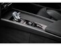 Volvo XC60 T8 Plug-in hybrid AWD Ultra Dark Exec. Ed. | Google | Long Range | Panoramadak | Bowers & Wilkins Audio | Massagefunctie | Keyless | Luchtvering | Stoelverwarming & Ventilatie | Head-Up Display | Getint Glas | Elek. Achterklep | Stuurverwarming | Memory | LED Koplampen | 22" LM